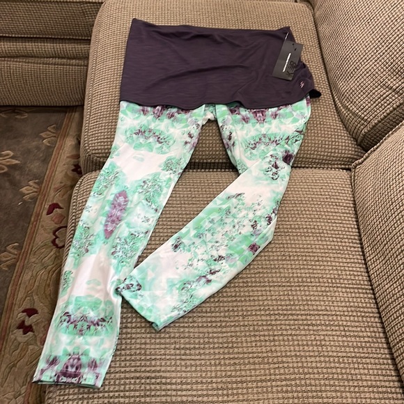 New Balance dance legging (sz l) - Picture 1 of 9